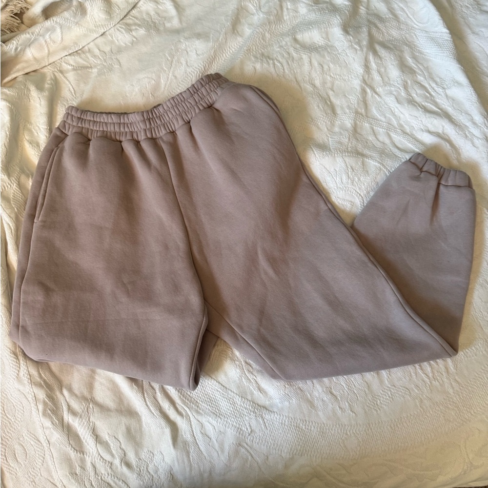 Women's COMFRT viral Taupe Joggers Sweatpants Loungewear Athleisure California